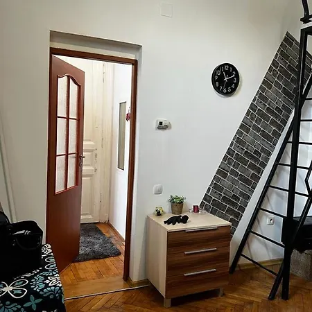Apartament In Regim Cluj-Napoca